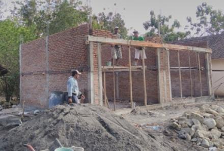 Pembangunan dan Rehabilitasi Kios Desa
