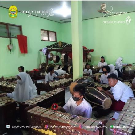 Kegiatan Program P3Wilsen ISI Yogyakarta di SMPN 3 Kasihan