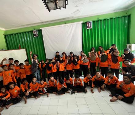 Mahasiswa KKN IPE 018 UMY Gelar Edukasi Stop Bullying di SD Negeri Bibis