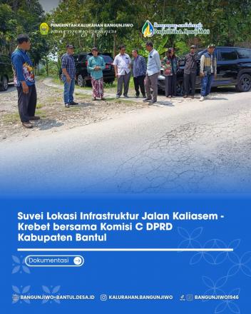 Komisi C DPRD Kabupaten Bantul survei  jalan yang rusak di ruas jalan Kaliasem - Krebet